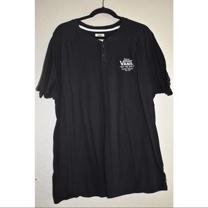 VANS black tee